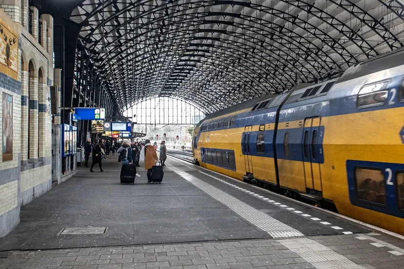 3z1a3177 trein station haarlem wmf