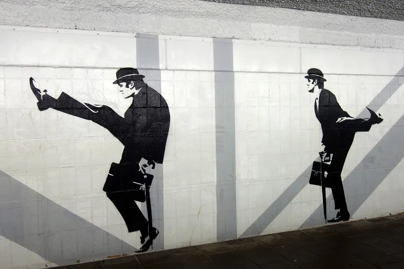 bicycle tunnel 1828772 1920