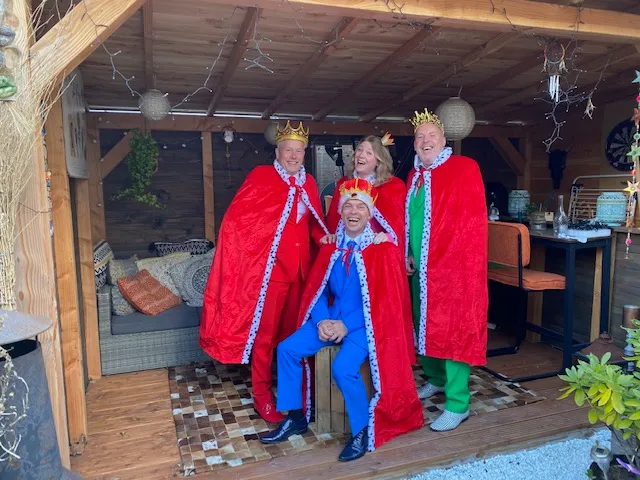 drie koningen en een queen