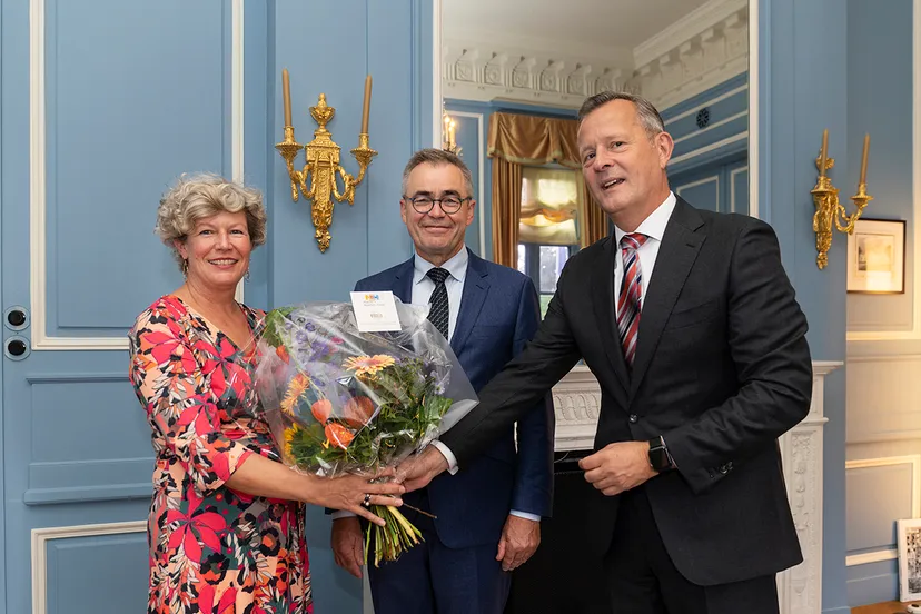 herbenoeming burgemeester jos wienen door cdk