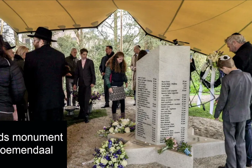 kranzen bij monument