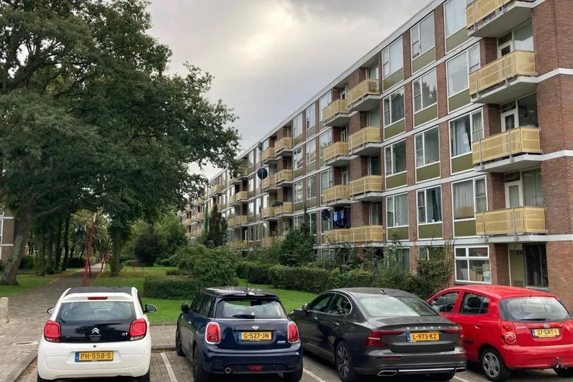 louis pasteurstraat 1