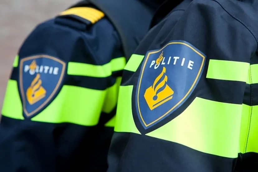 mouw nieuwe uniform politie