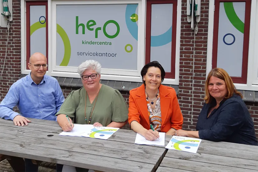 ondertekening overname kids2ellens door hero kindercentra vierkant kopieren
