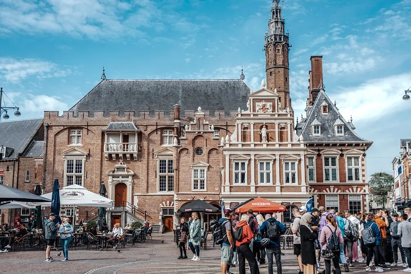 persbericht haarlem marketing 10000 stappen wandeling stadhuis kopieren