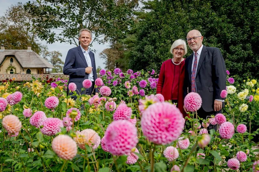 pete hoekstra bezoekt dahliatuin kasteel keukenhof
