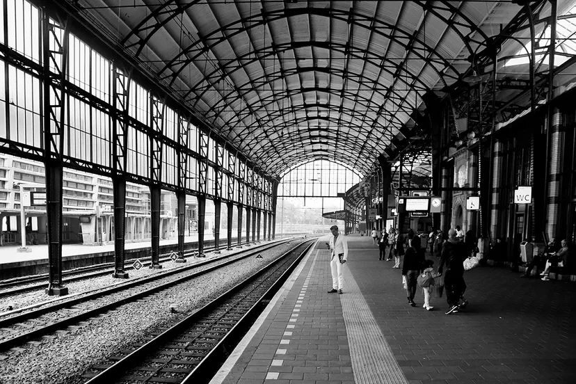 station haarlem rob bruijnen