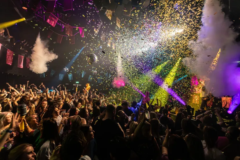 115 240813 vroegpieken tilburg flitsteamcom