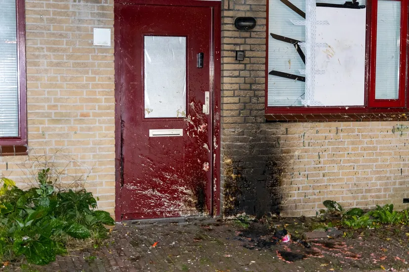 abc924e7 b9a5 4cc6 a992 f3dacb8e6e19