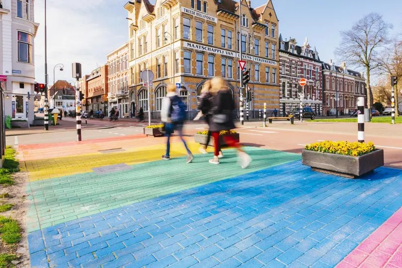 centrum parklaan regenboogzebrapad 3
