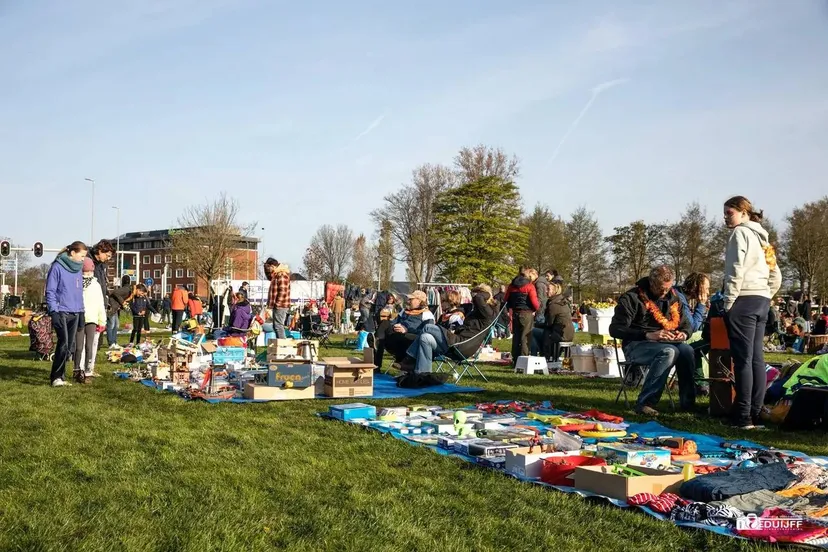 vrijmarkt6 669821ceee424jpg