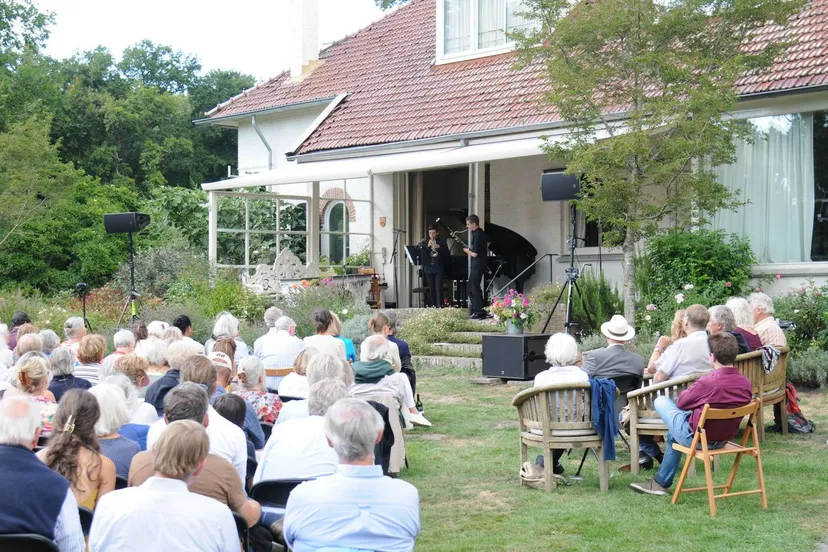 a4fefbb4-07ec-4a97-82df-3cc3c63266d2