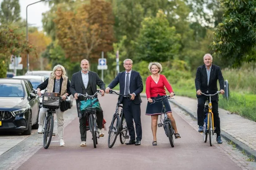bestuurders op de fiets_web