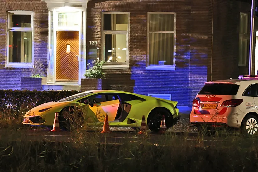 20211011065659 155a3477