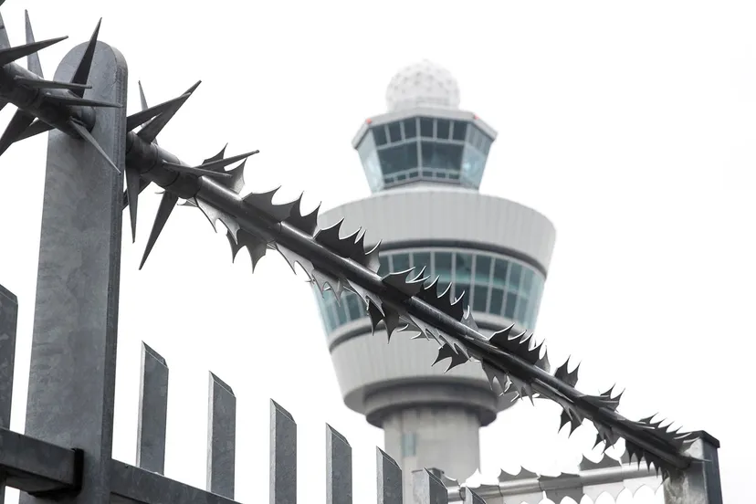 3z1a0075 schiphol op slot wim meijer fotografie