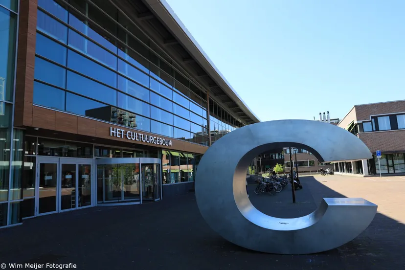 3z1a1817 cultuurgebouw