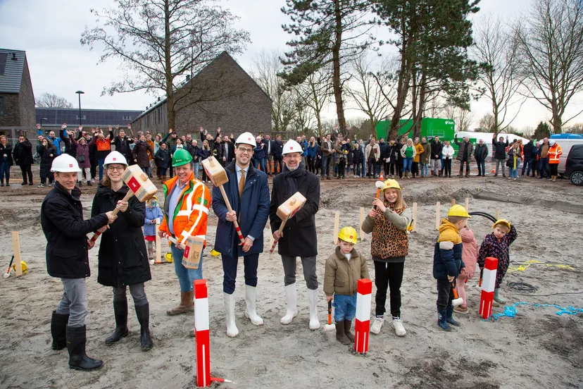 am tussen de hagen 46