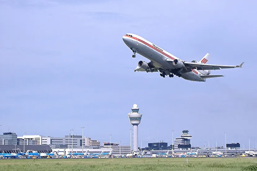 aviator 1359867 1920 kopieren