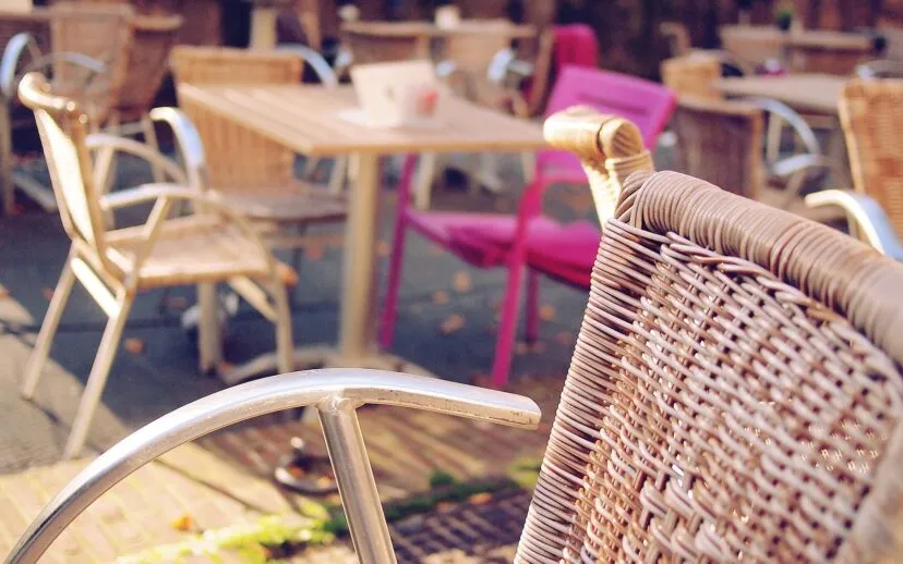 cafe 959632 1920 915x518 1