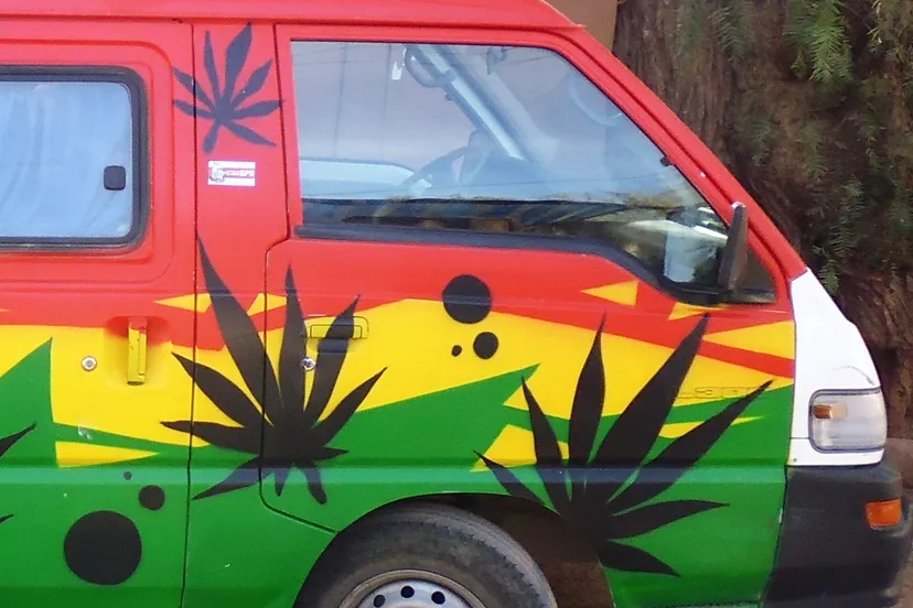 car van truck vehicle africa graffiti 734427 pxherecom