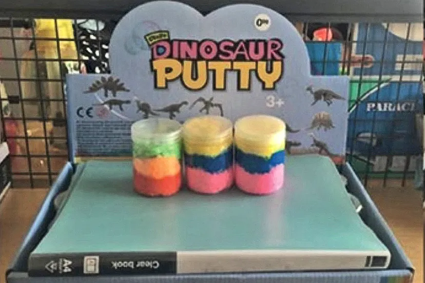 dinosaur bouncing putty