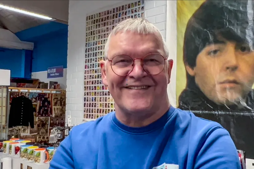 eigenaar beatlemuseum kopieren