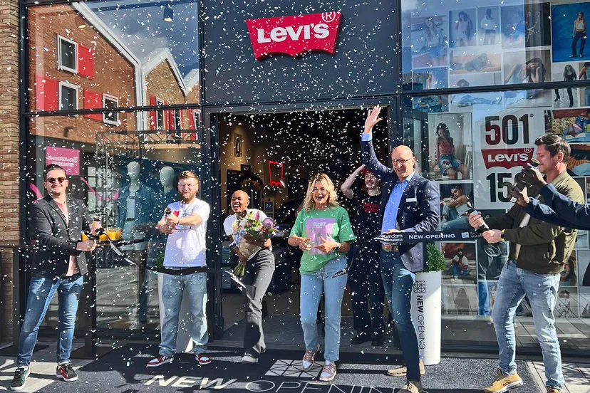 levis opening 1 kopieren
