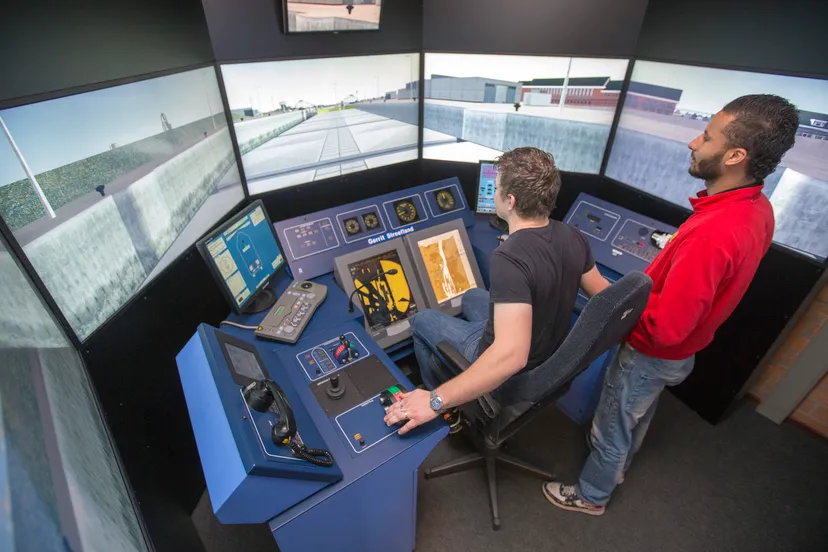 maritiem simulator binnenvaart nova college