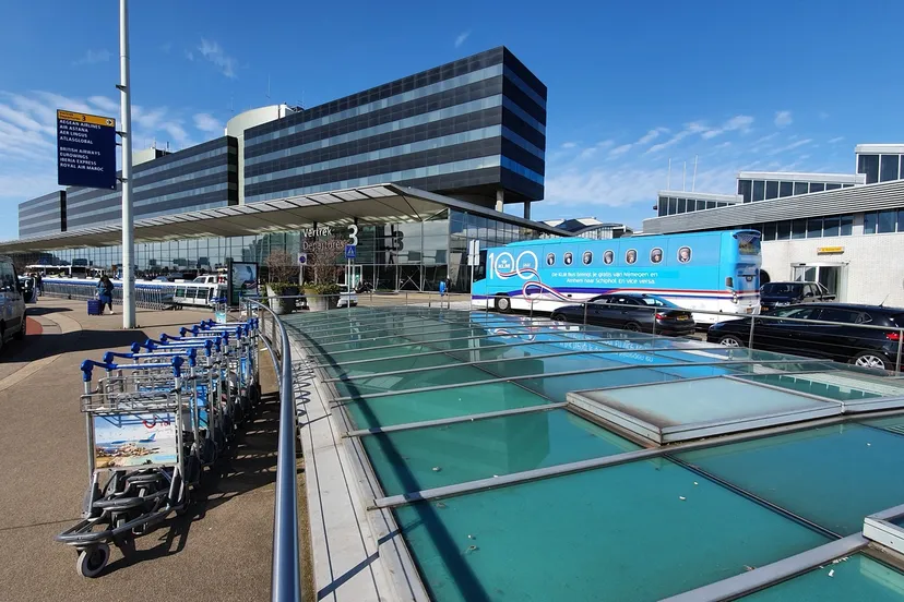 schiphol departures wim meijer fotografie