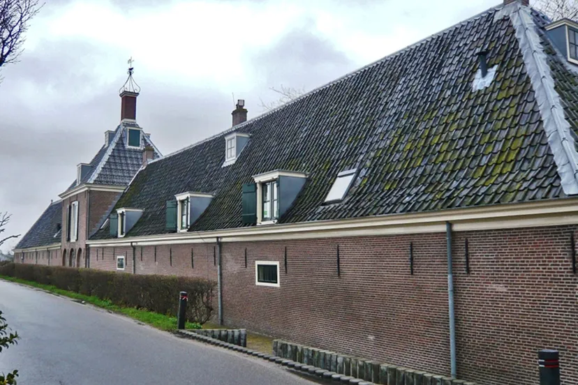 spaarndam het rijnlandshuis aan de dijk