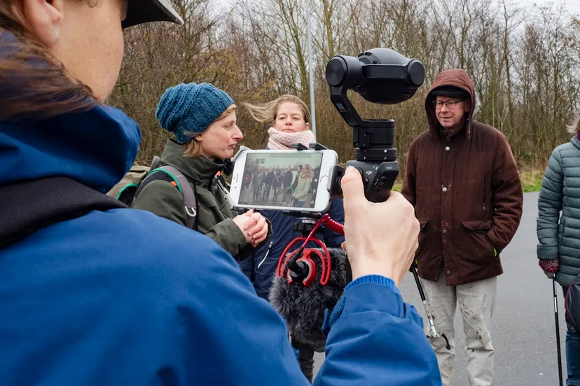 wandelvlogger lana de wit legt initiatief bcup vast