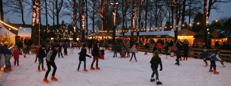 wintervillage e1509098333476