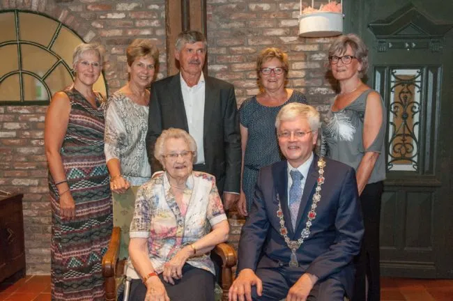 wwn wk29 mevr rus steenwijk 100 jaar2489 e1500287806785