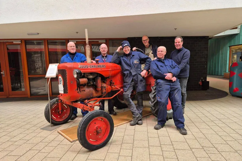 54438 s1920x1920 q80