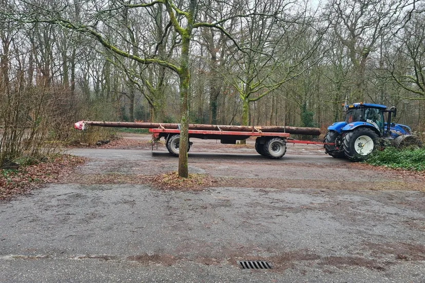 totem paal op transport