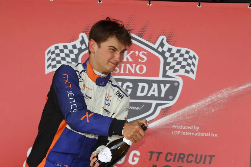 Racetalent Greaham Hofmans wint in Radical op TT circuit Assen