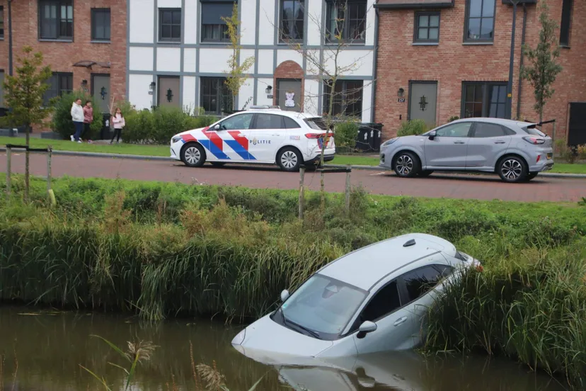 A5D09990-C877-42B2-B8C9-8060C942F7E6