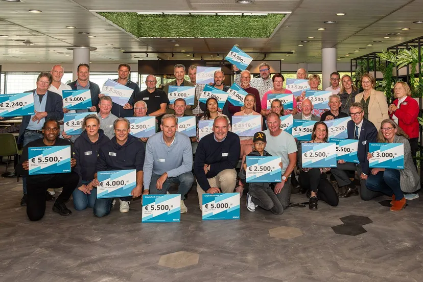 chequessept03925-6205groepsfoto3erondesplfonds kopiëren