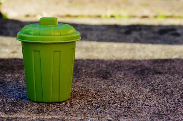 garbage can gf5fb85873 640
