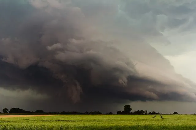 thunderstorm gf7aa4a7f0 640