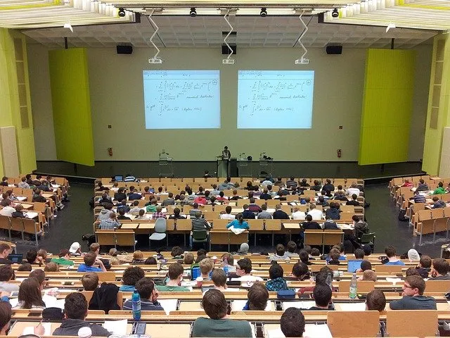 university g86d1b8326 640