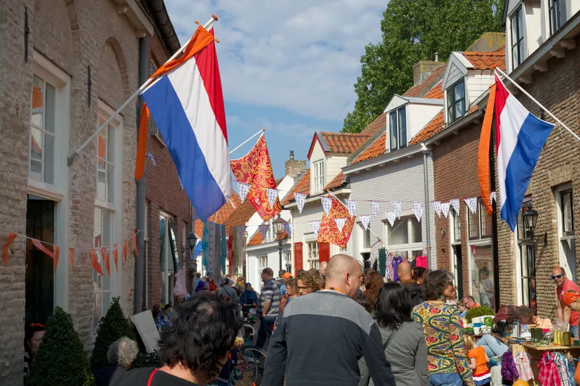 4 22 header koningsdag vrijmarkt