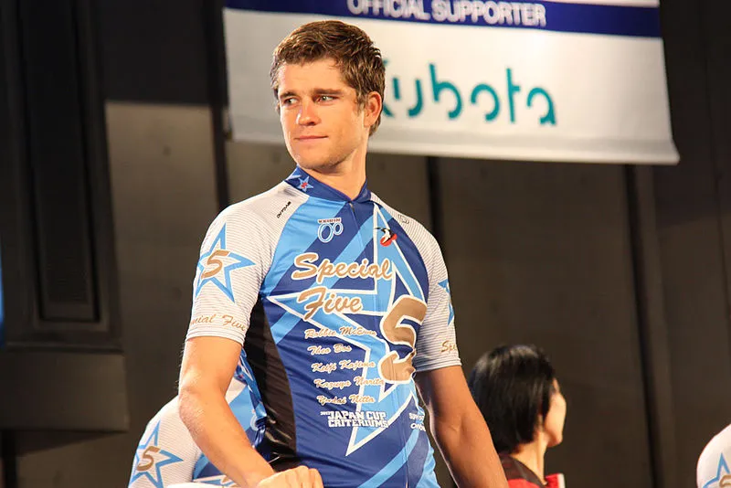 800px theo boss japan cup 2012