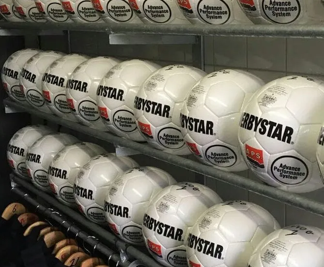 bal ballen derbystar vvog rek marcel foppen