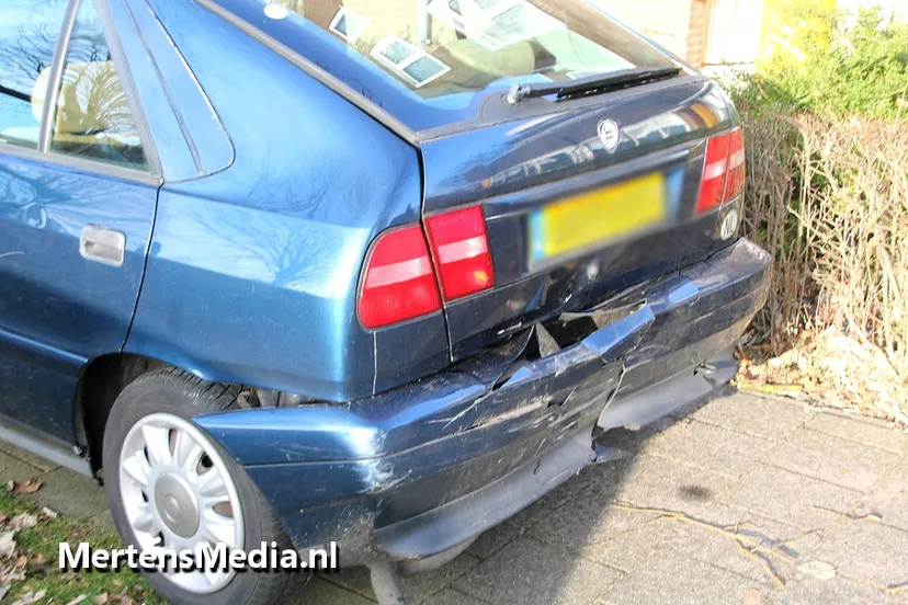 haaksepad selhorstweg botsing twee autos mertens media