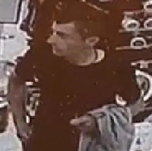 harderwijk diefstal parfumerie 2