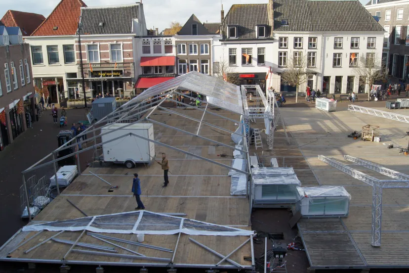 harderwijk op ijs opbouw 2016 markt hopijs