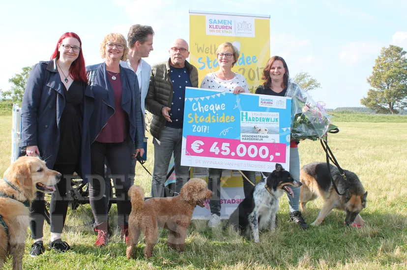 hondenstrand harderwijk w hnn