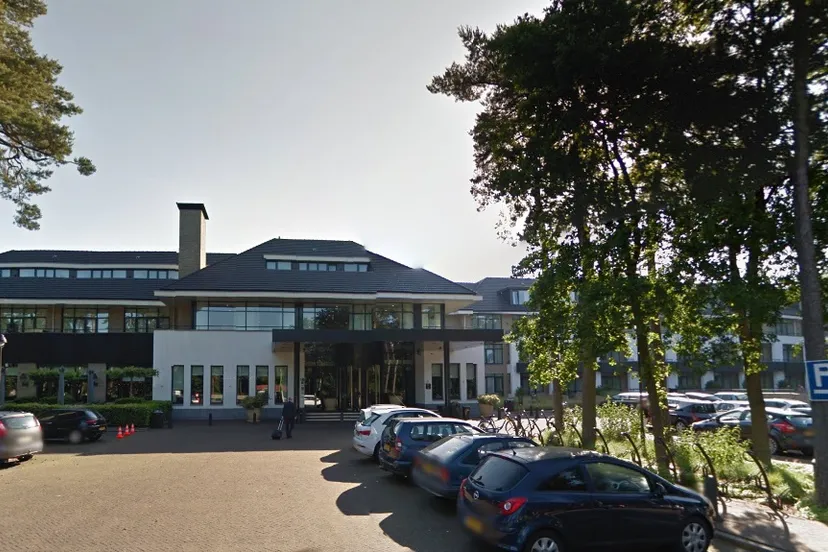 hotel harderwijk google street view