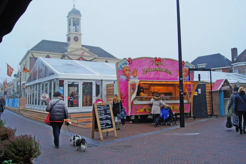 ijsbaan vanaf donkerstraat harderwijk op ijs
